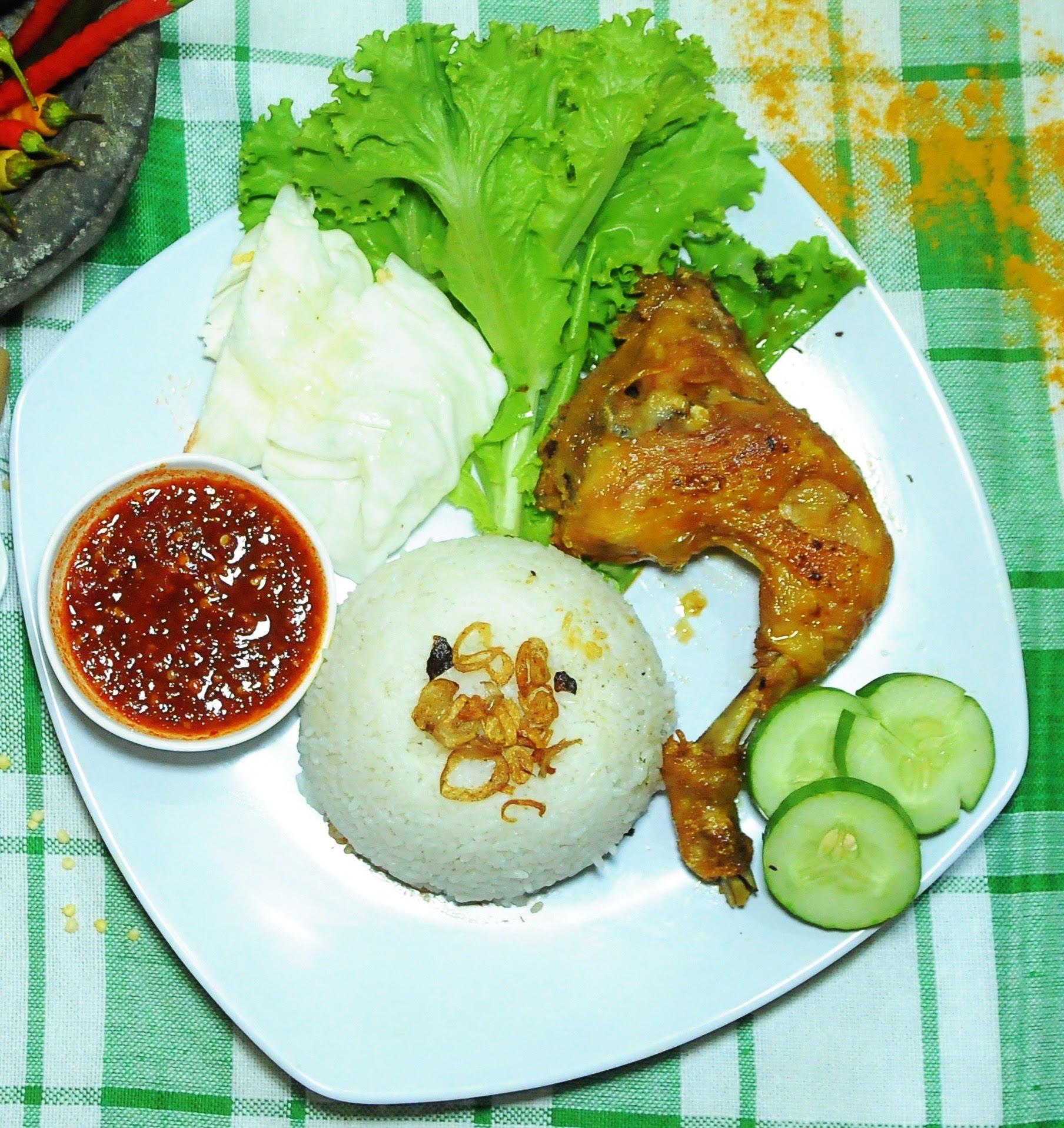 Ayam Penyet Goreng